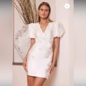 elliatt oleander white 3d pearl flower detail sateen mini bridal dress small NEW